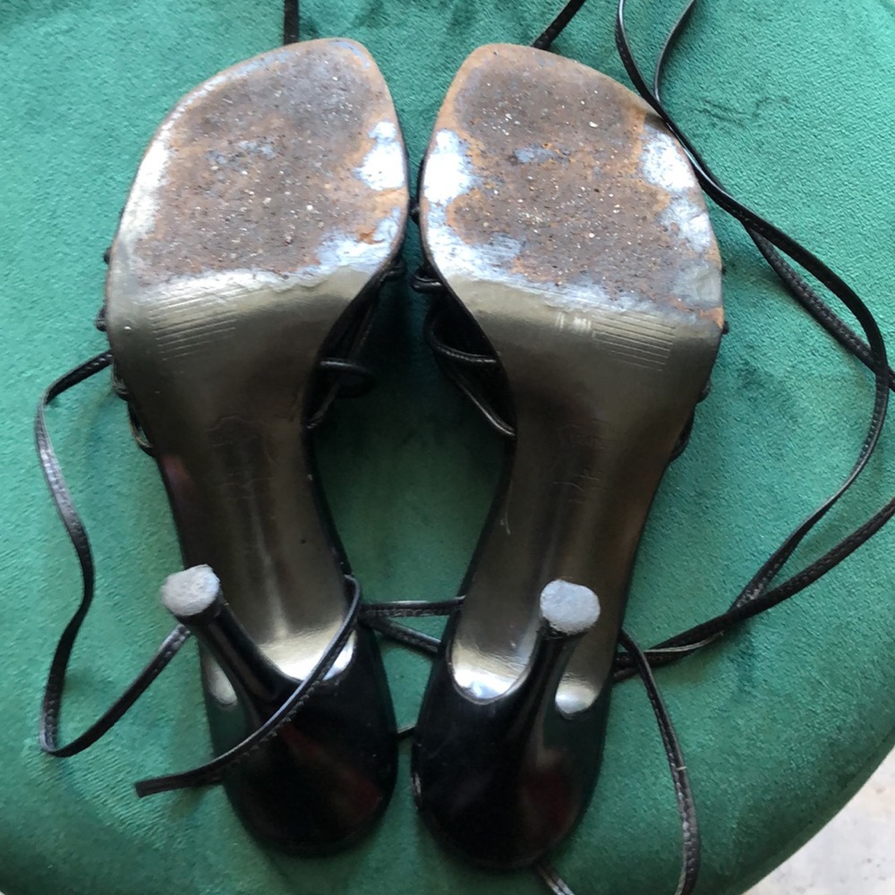 STUART WEITZMAN - Picture 3 of 4